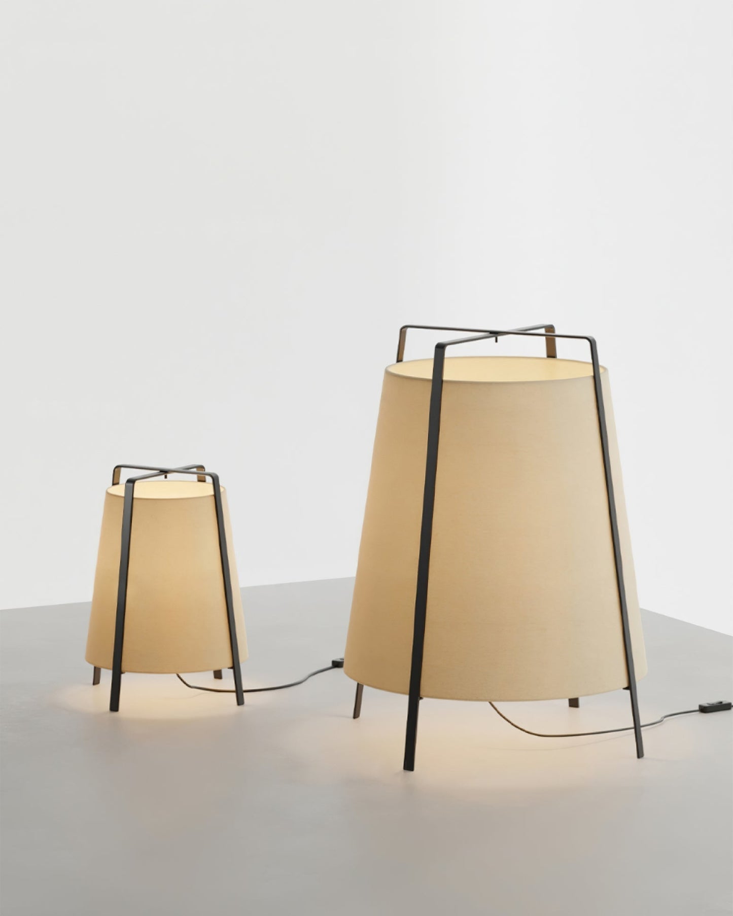 Emiko – LED Table Lamp with Stylish Oriental Design