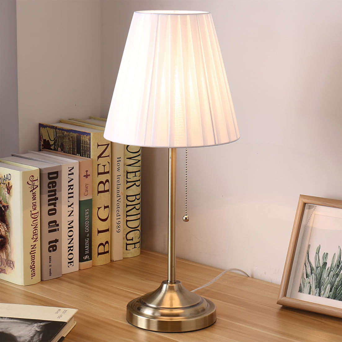 Ember – Metal and Fabric Table Lamp with Yellow Pleated Shade