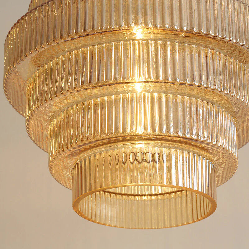Vero – Brass & Glass Bottle-Shaped Pendant Lamp with Vintage Charm