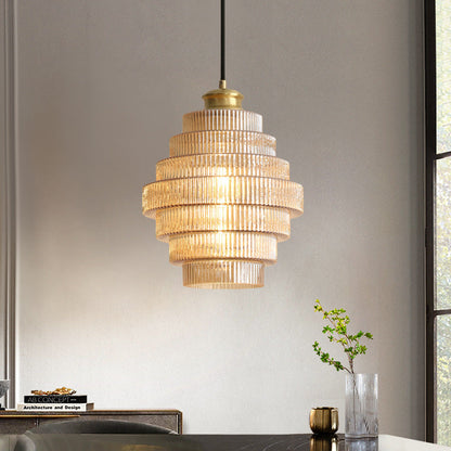 Vero – Brass & Glass Bottle-Shaped Pendant Lamp with Vintage Charm